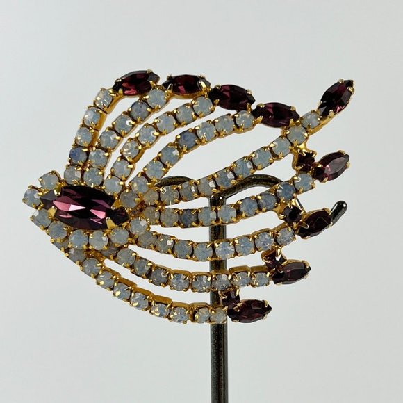 Vintage Glam Prong Set Faux Opal Purple Amethyst Rhinestone Brooch Pin Goldtone - Picture 1 of 4
